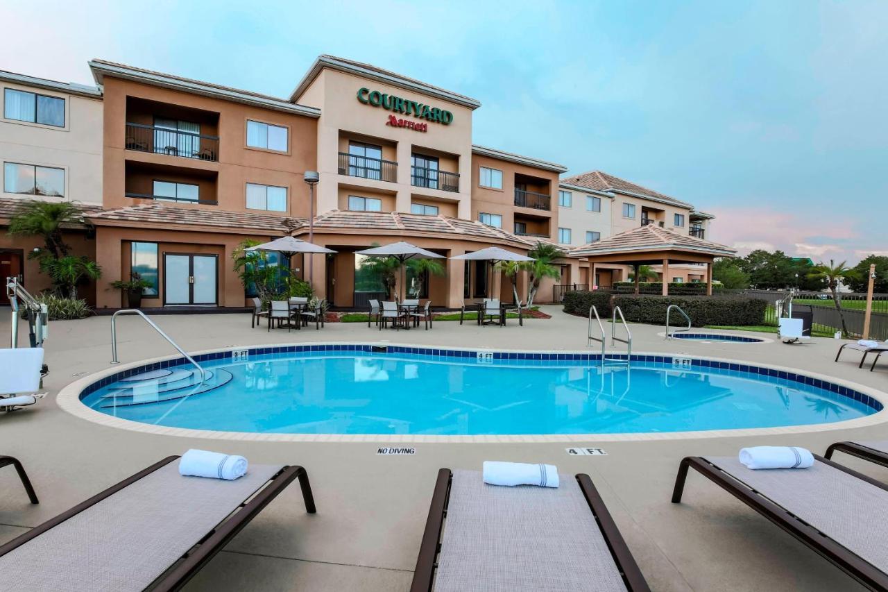 Heathrow Courtyard By Marriott Orlando Lake Mary North מראה חיצוני תמונה